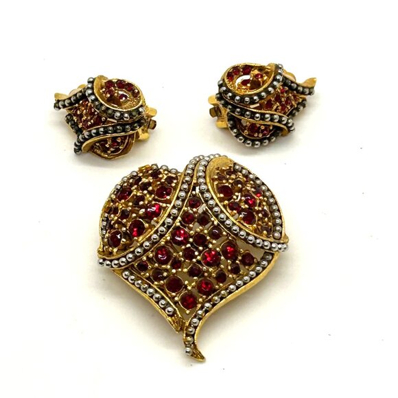 Vintage Gold-Tone Rhinestone Heart Brooch Matching Clip-On Earrings Robert Rose - Picture 10 of 16